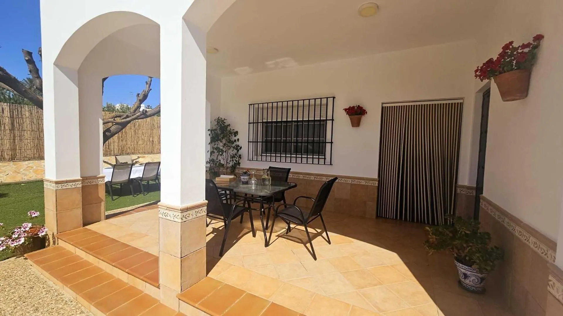 Holiday home Casa Rural Limones La Puebla de Cazalla